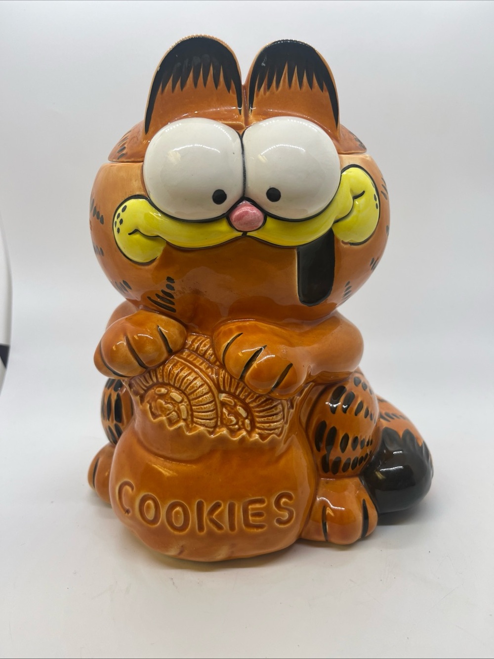 VTG 1980 GARFIELD Enesco Ceramic Cookie Jar Japan Mine All Mine